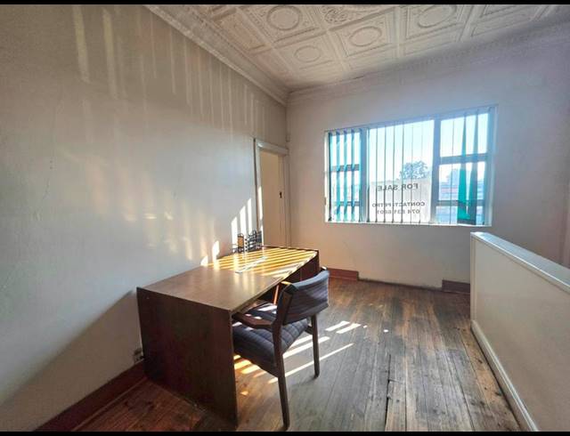 OFFICE FOR SALE IN BOKSBURG SOUTH